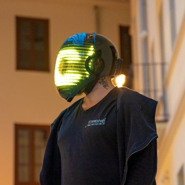 LED screen Helmet with futuristic design for performers- by ETERESHOP