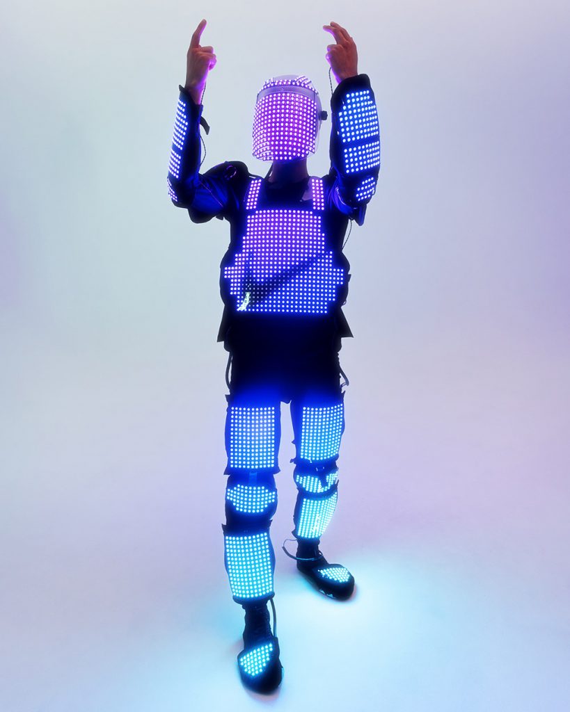 Programmable LED light up robot suit for artists - by ETERESHOP