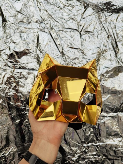 Low-Poly Gold Mirror Cat Mask